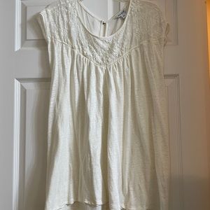 Lucky brand, white fancy shirt sleeved, burnout tshirt.  Size L